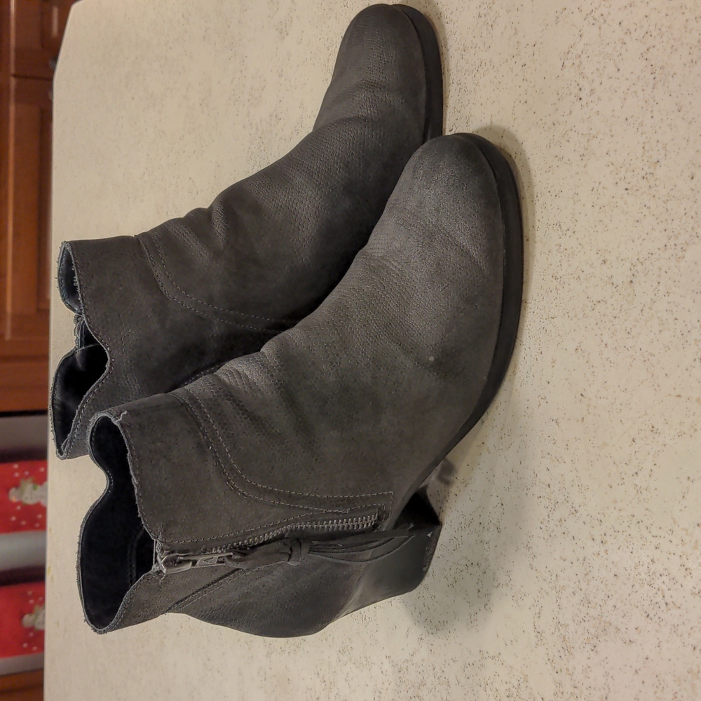 Gray Aerosoles Boots